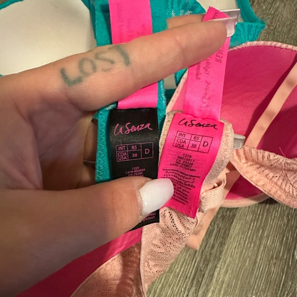 LaSenza lightly lined 2 bras - Picture 2 of 4